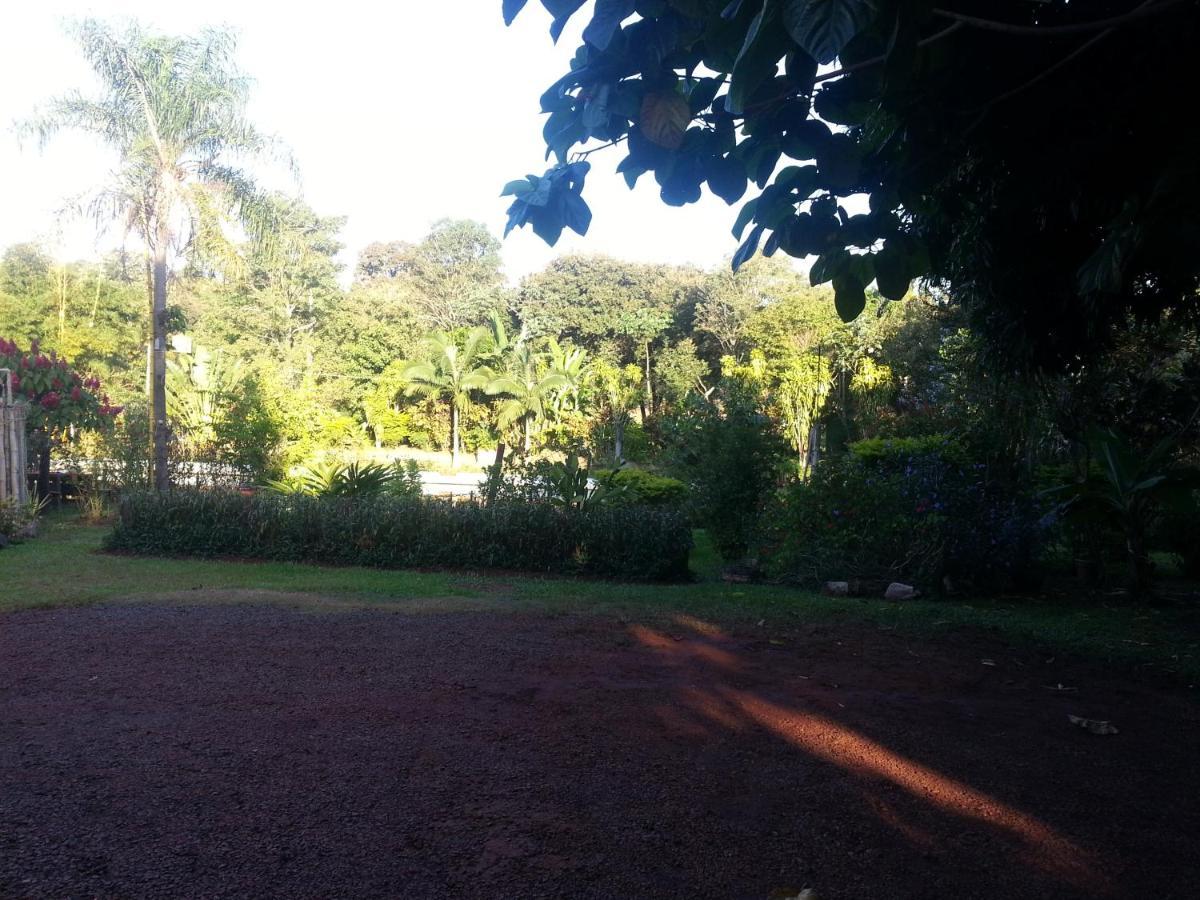 Hotel Los Amigos Puerto Iguazú Zewnętrze zdjęcie